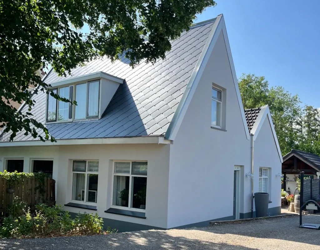 Buitenmuur stucen after